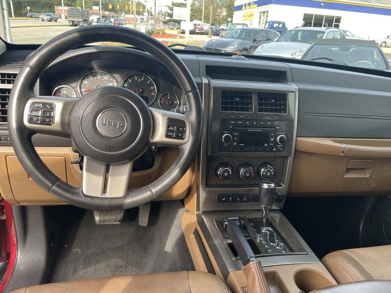 Jeep Liberty Limited 4WD 2012