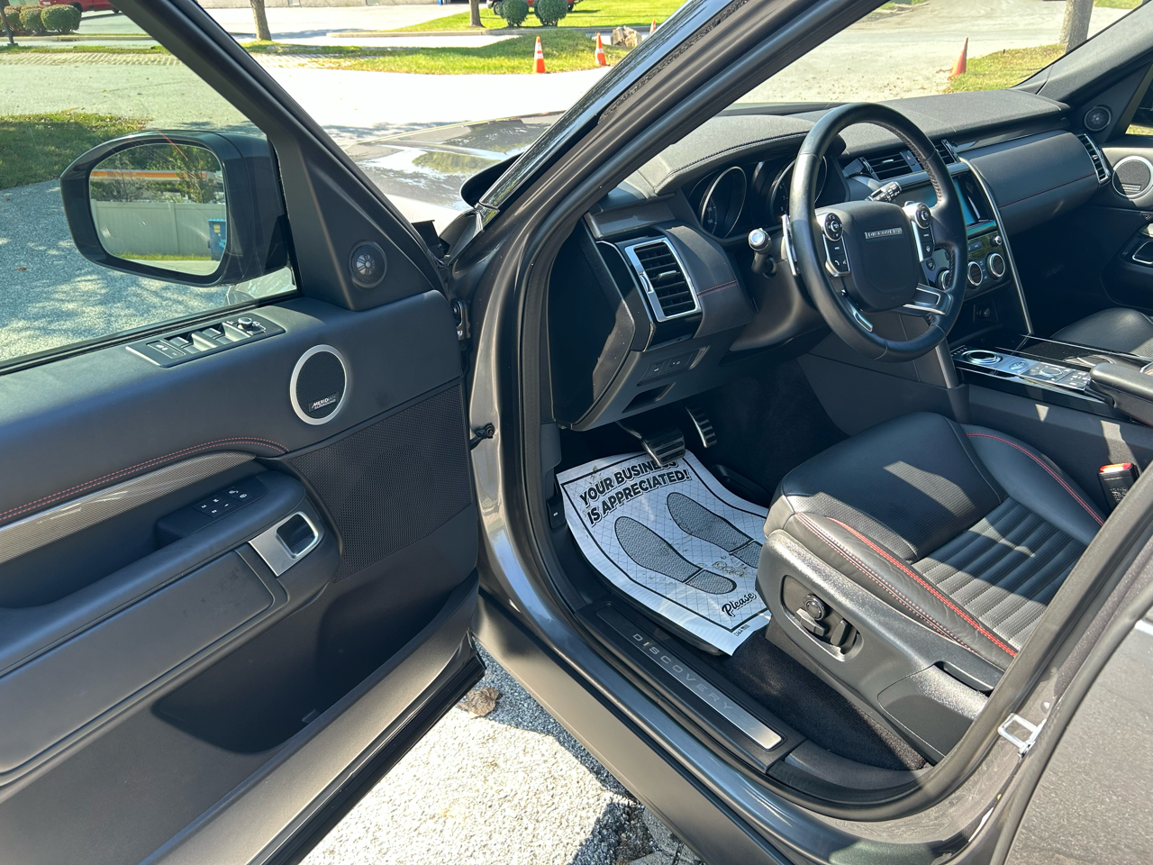 Land Rover Discovery HSE Luxury 2017 Land Rover Discovery HSE Luxury 2017