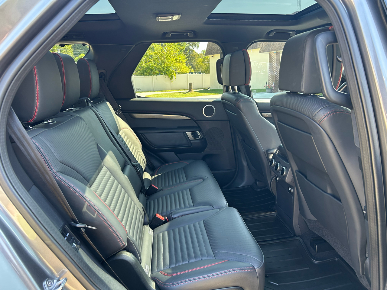 Land Rover Discovery HSE Luxury 2017 Land Rover Discovery HSE Luxury 2017