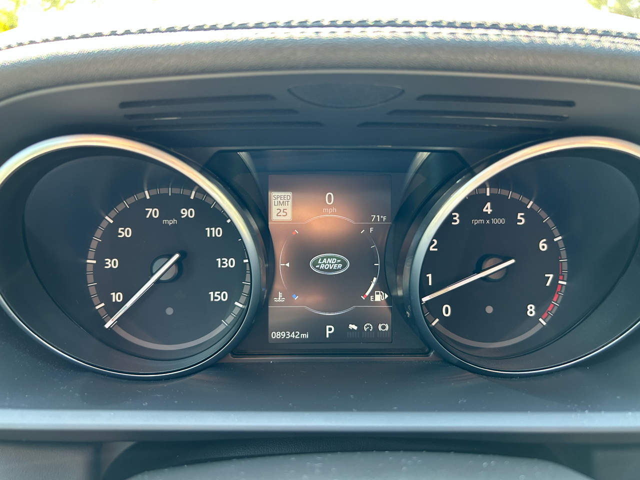 Land Rover Discovery HSE Luxury 2017 Land Rover Discovery HSE Luxury 2017