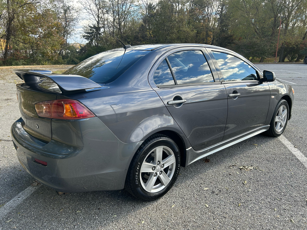 Mitsubishi Lancer ES 4D Sedan 2009 Mitsubishi Lancer ES 4D Sedan 2009