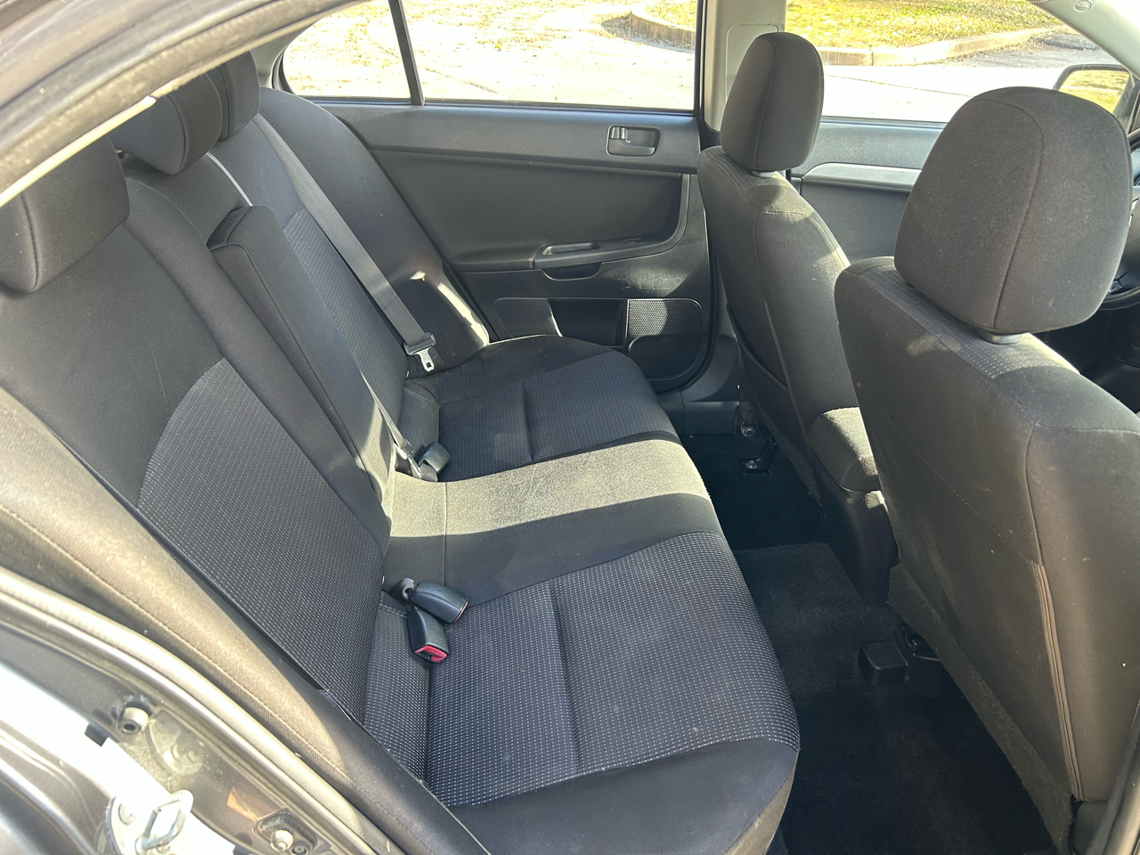 Mitsubishi Lancer ES 4D Sedan 2009 Mitsubishi Lancer ES 4D Sedan 2009