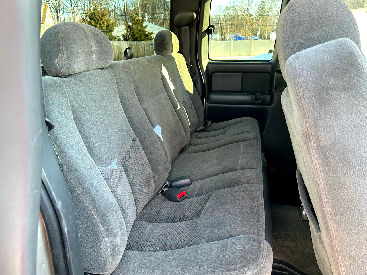 Chevrolet Silverado 1500 LS Ext. Cab Short Bed 4WD 2003