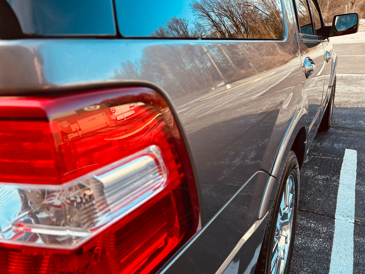 Ford Expedition Limited 4WD 2010