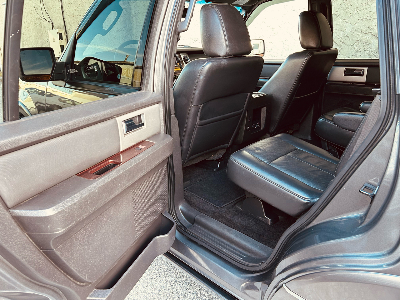 Ford Expedition Limited 4WD 2010