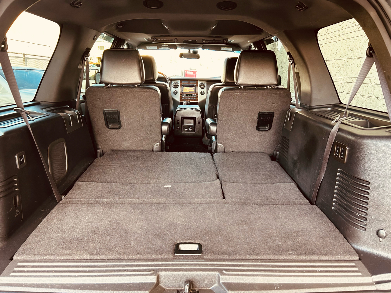 Ford Expedition Limited 4WD 2010