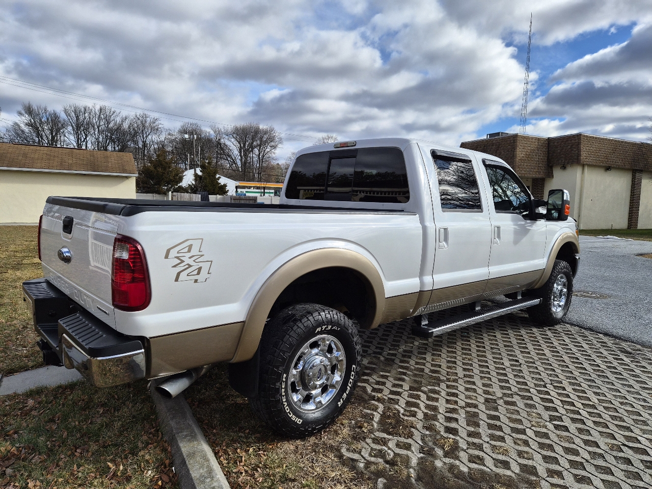 Ford F-250 SD Lariat Crew Cab 4WD 2014