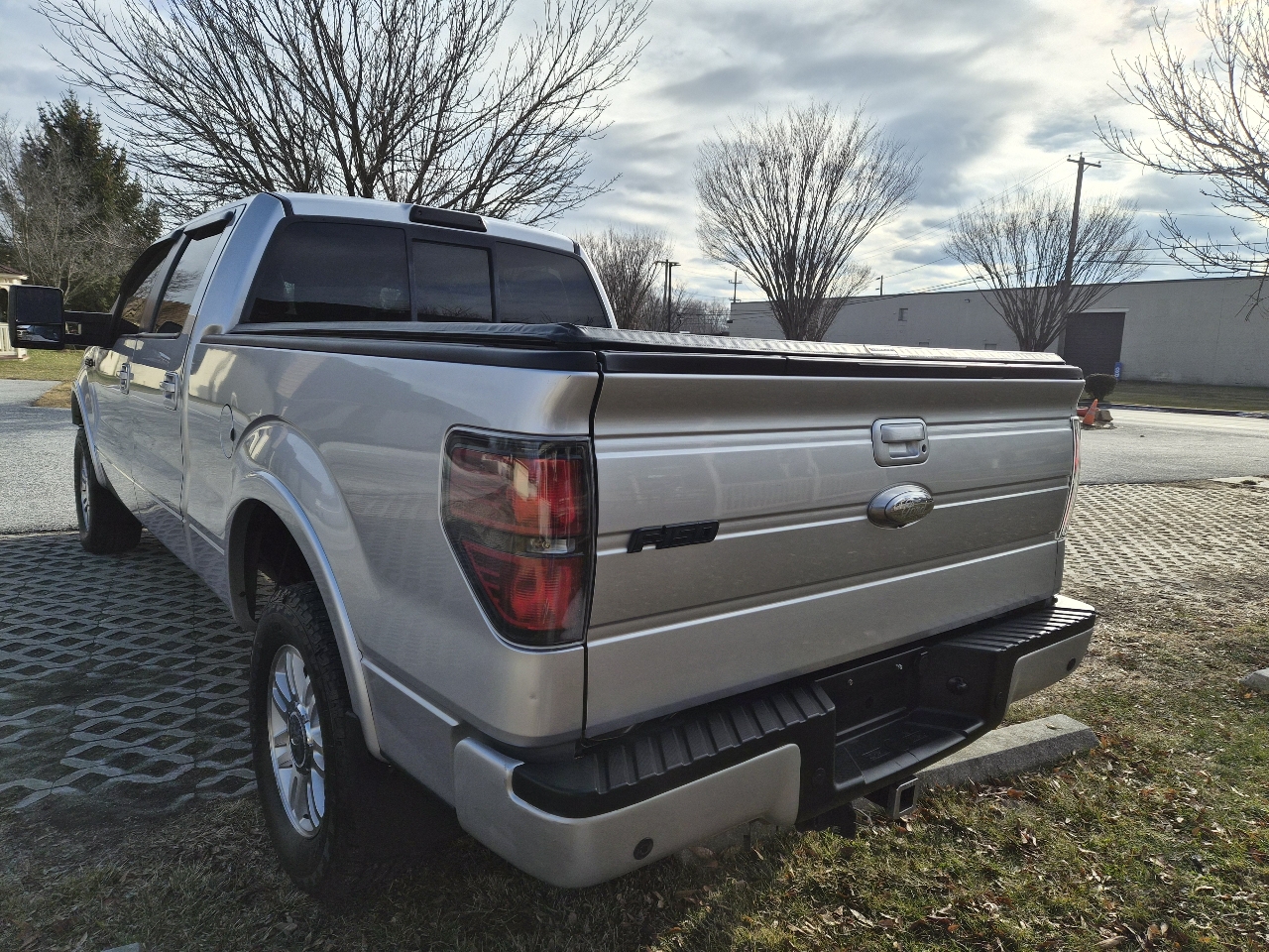 Ford F-150 Lariat SuperCrew 6.5-ft. Bed 4WD 2010