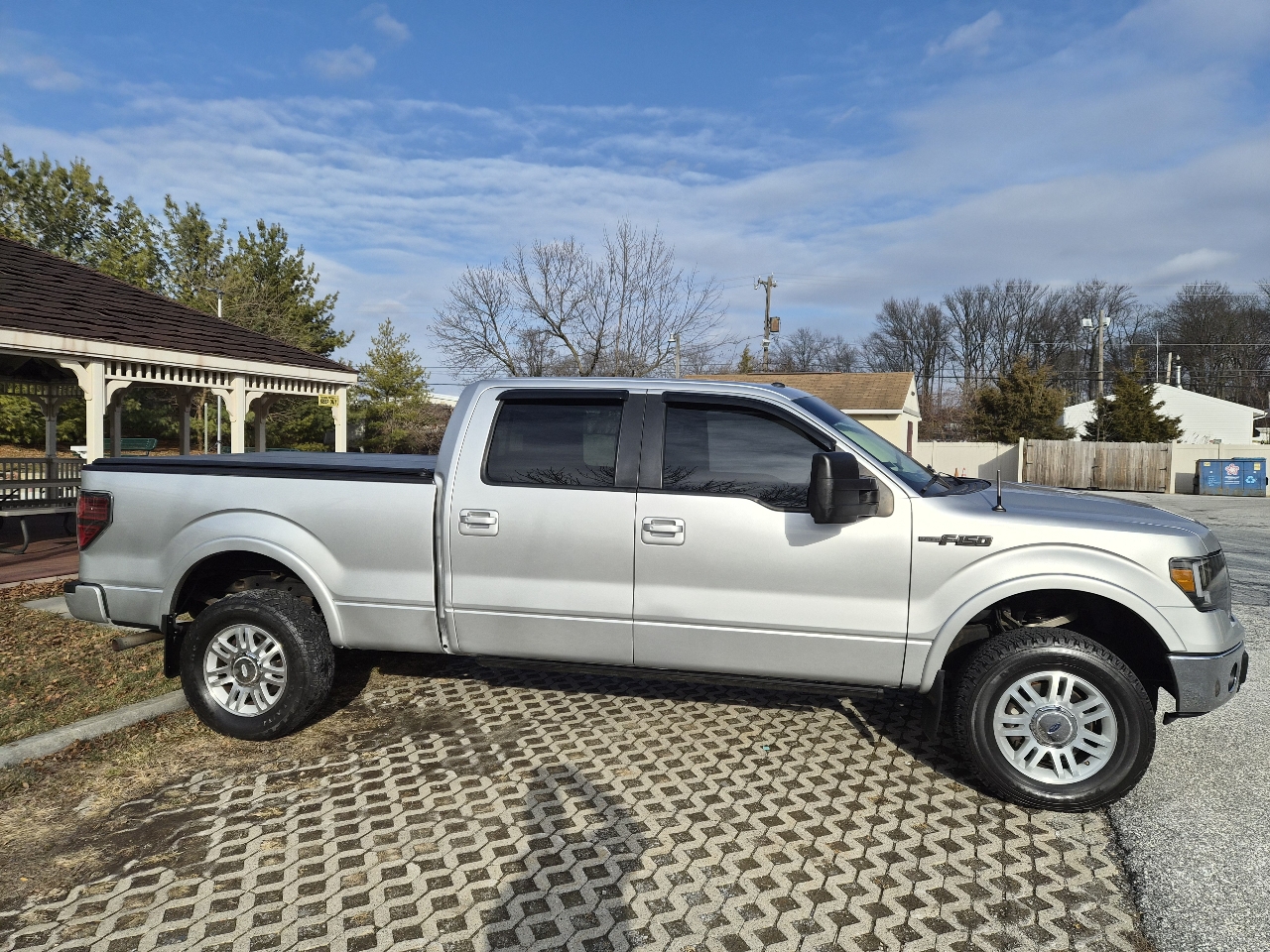 Ford F-150 Lariat SuperCrew 6.5-ft. Bed 4WD 2010