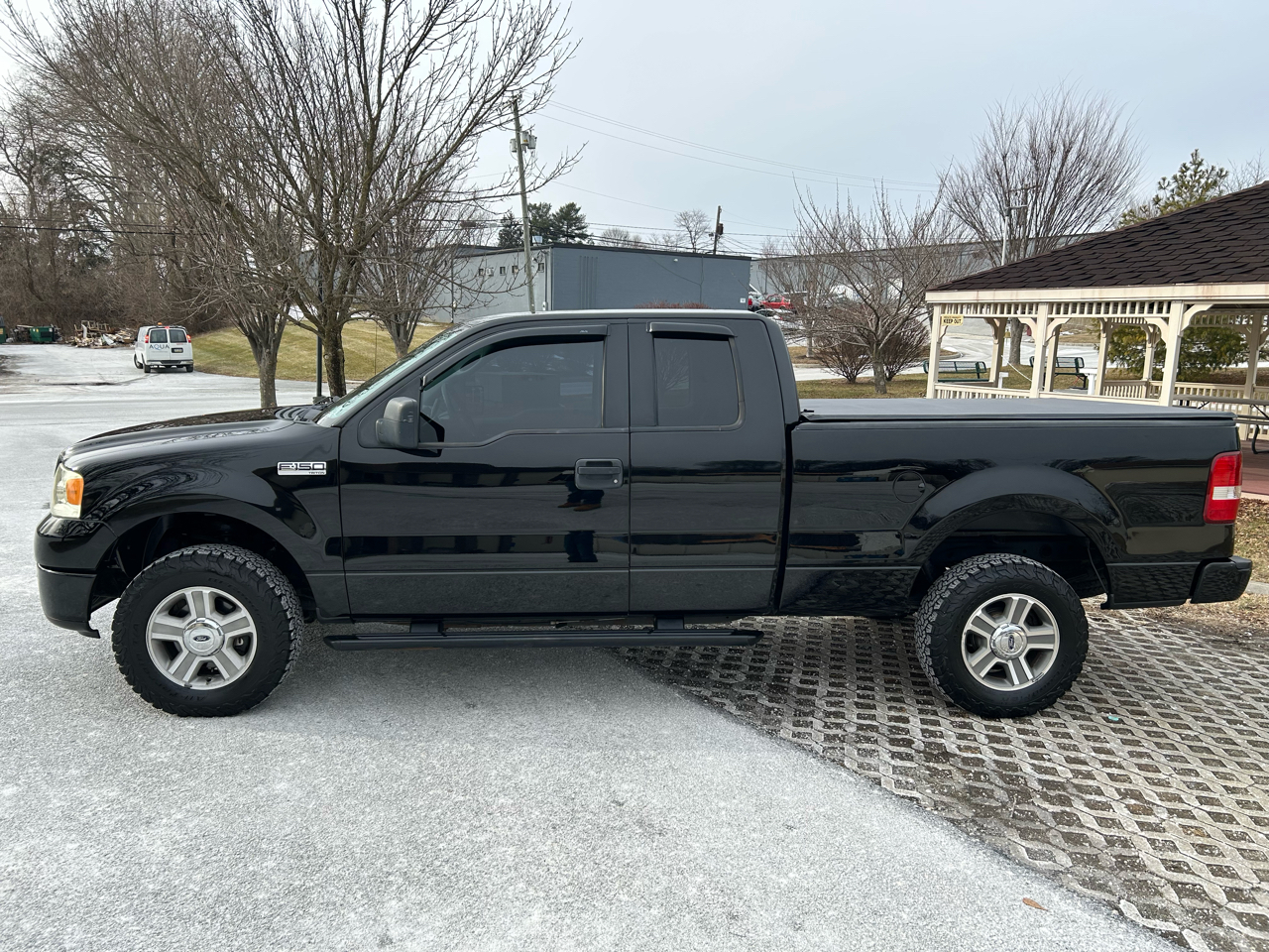 Ford F-150 STX SuperCab 4WD 2008