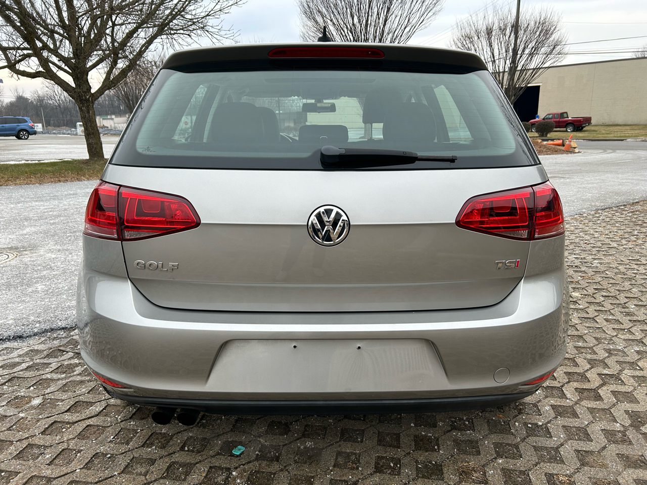 Volkswagen Golf TSI S 6A w/Sunroof 2015