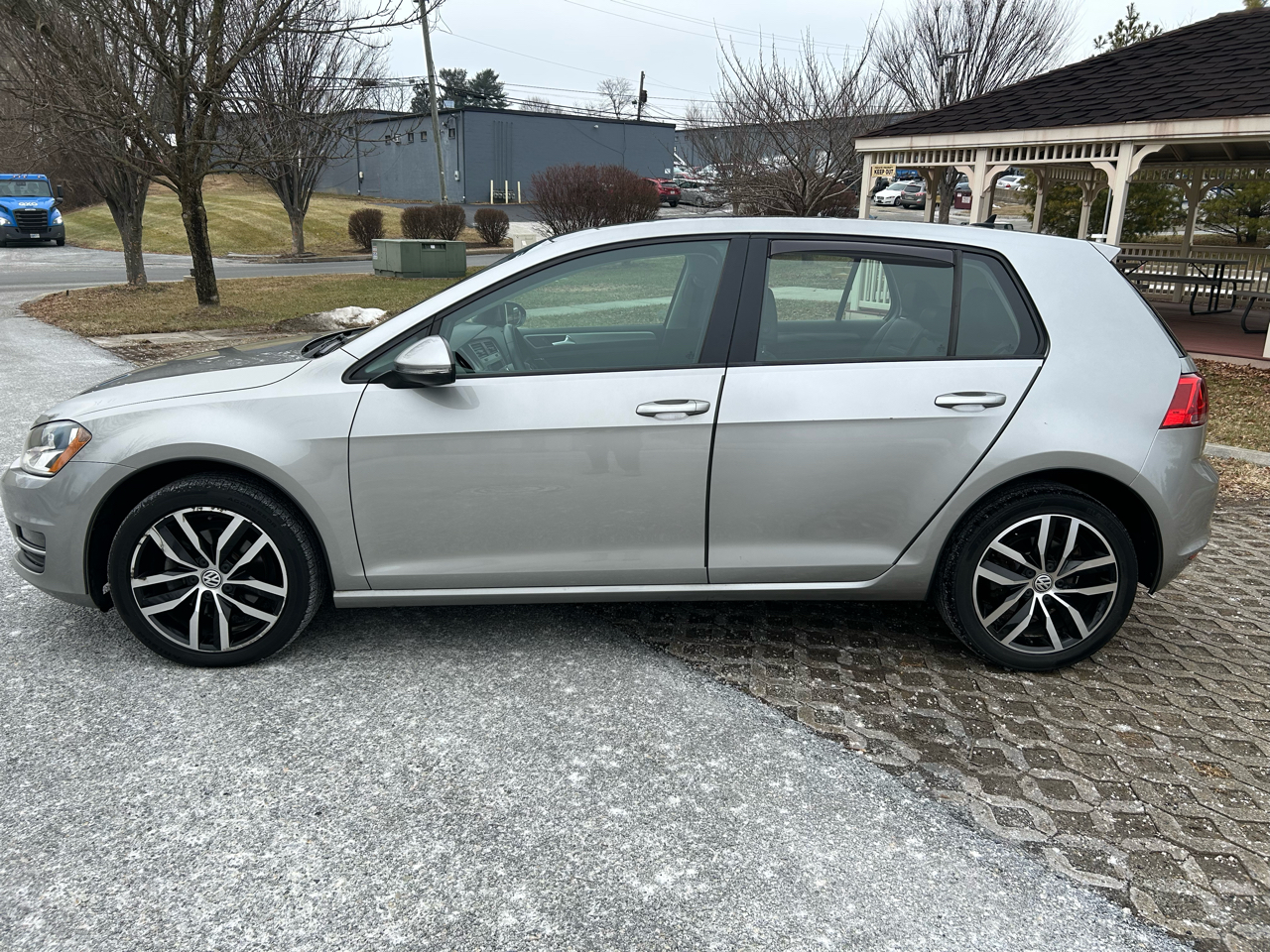 Volkswagen Golf TSI S 6A w/Sunroof 2015