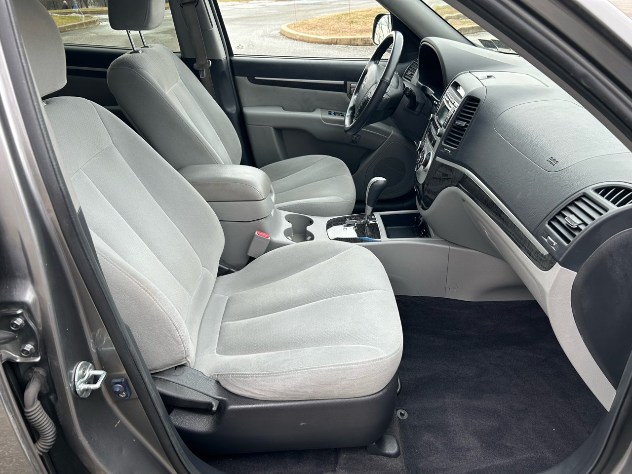 Hyundai Santa Fe SE FWD 2009