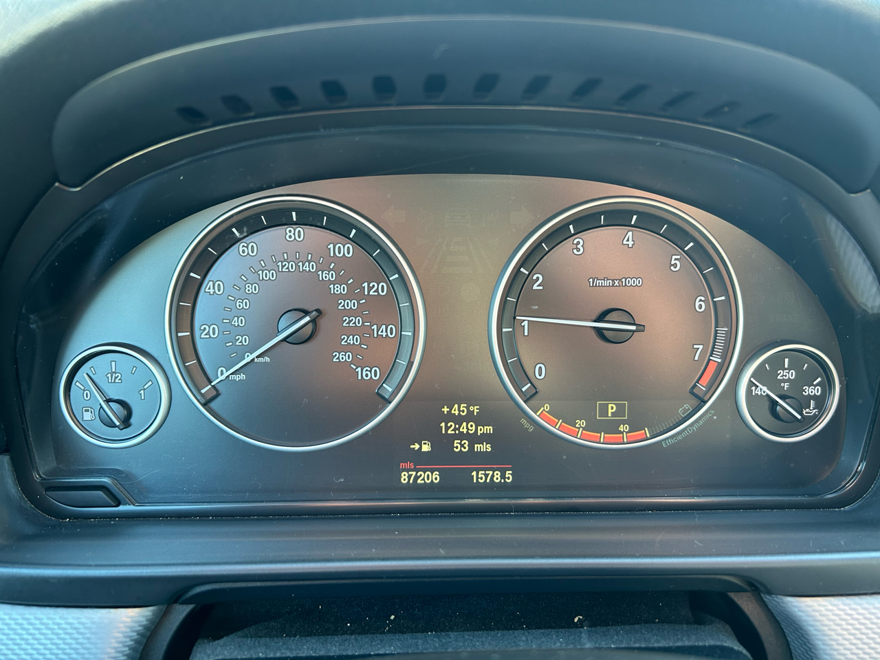 BMW 5-Series 535xi 2011