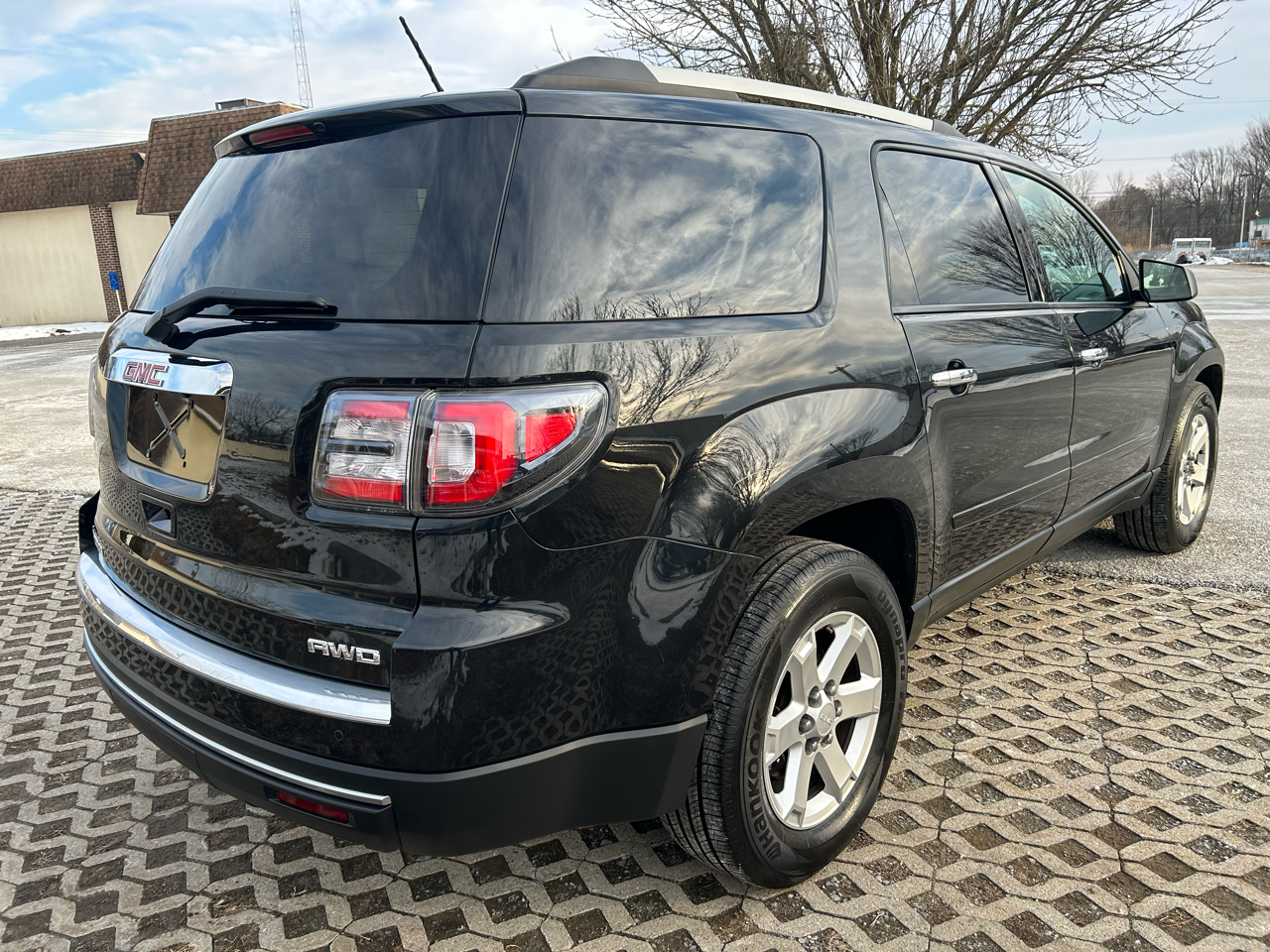 GMC Acadia SLE AWD 2015