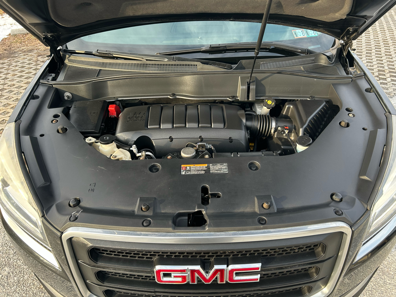 GMC Acadia SLE AWD 2015