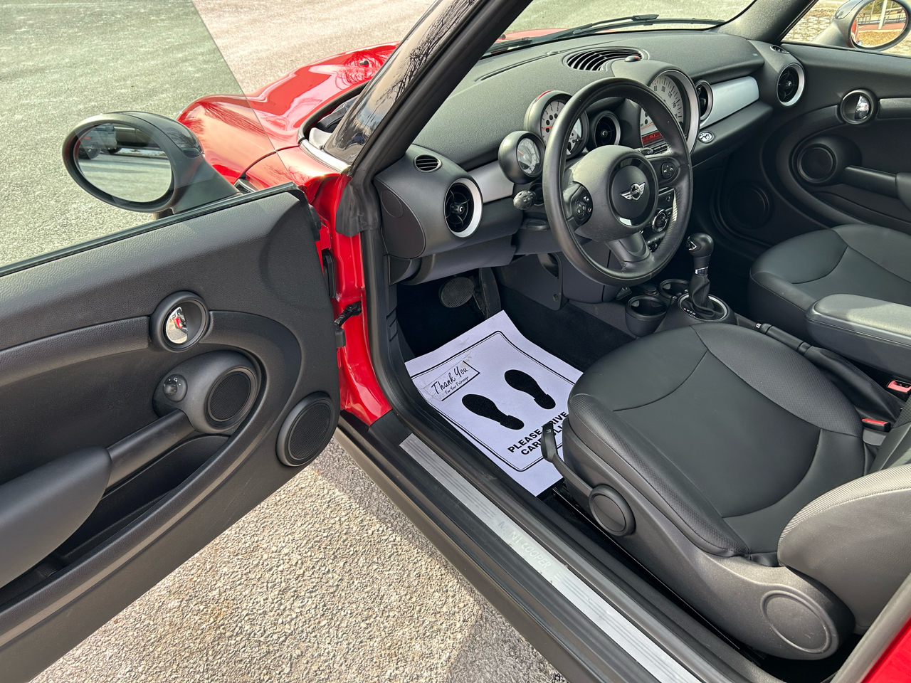 MINI Cooper Convertible 2013