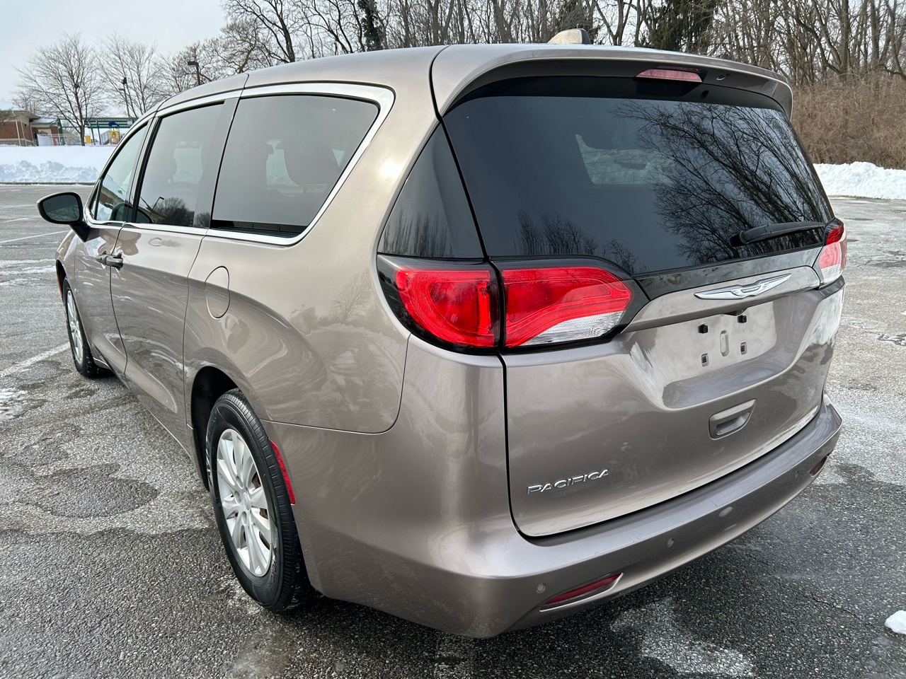 Chrysler Pacifica L 2018