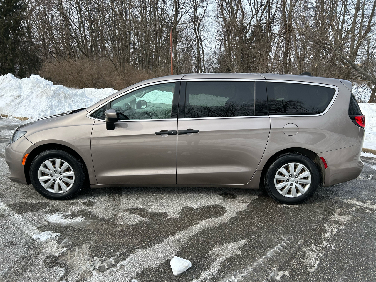 Chrysler Pacifica L 2018