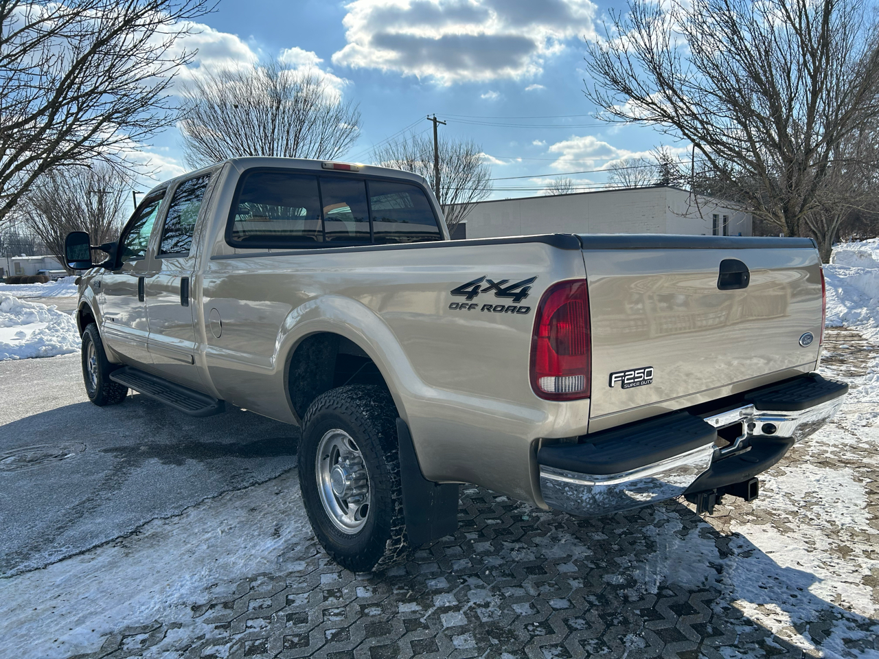 Ford F-250 SD Lariat Crew Cab Long Bed 4WD 2001