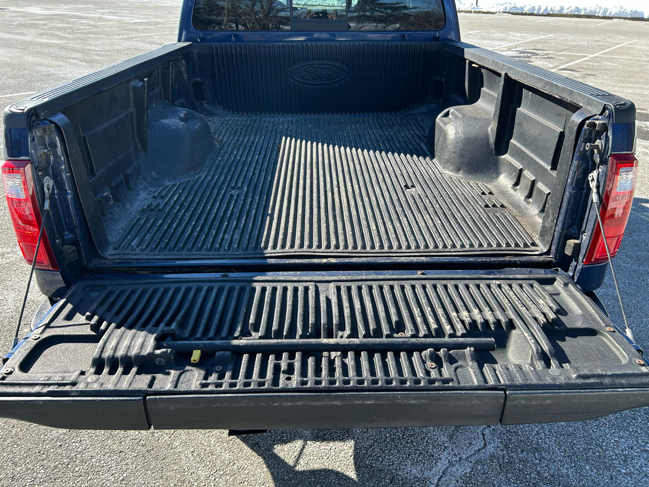 Ford F-250 SD XLT Crew Cab Long Bed 4WD 2009