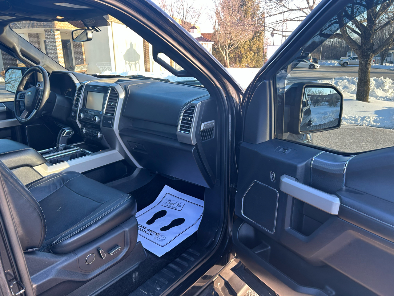 Ford F-150 Lariat SuperCrew 5.5-ft. Bed 4WD 2015