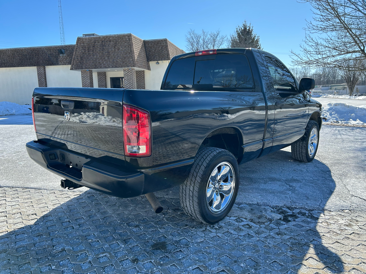Dodge Ram 1500 SLT Short Bed 4WD 2005