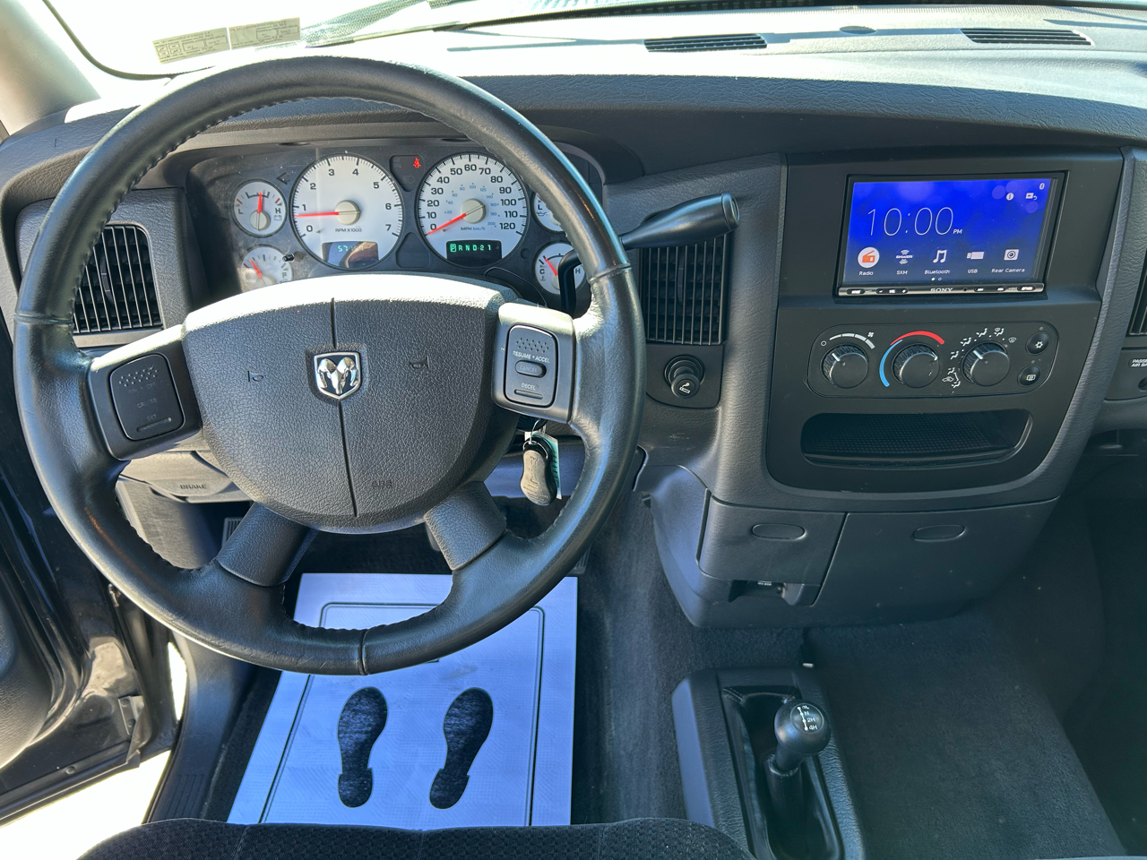 Dodge Ram 1500 SLT Short Bed 4WD 2005