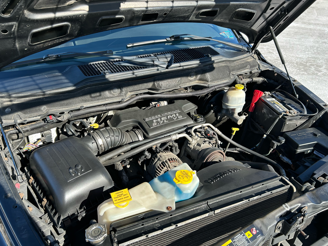 Dodge Ram 1500 SLT Short Bed 4WD 2005