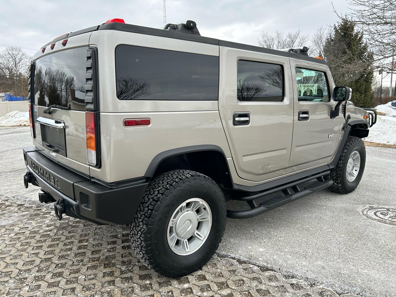 HUMMER H2 Sport Utility 2003