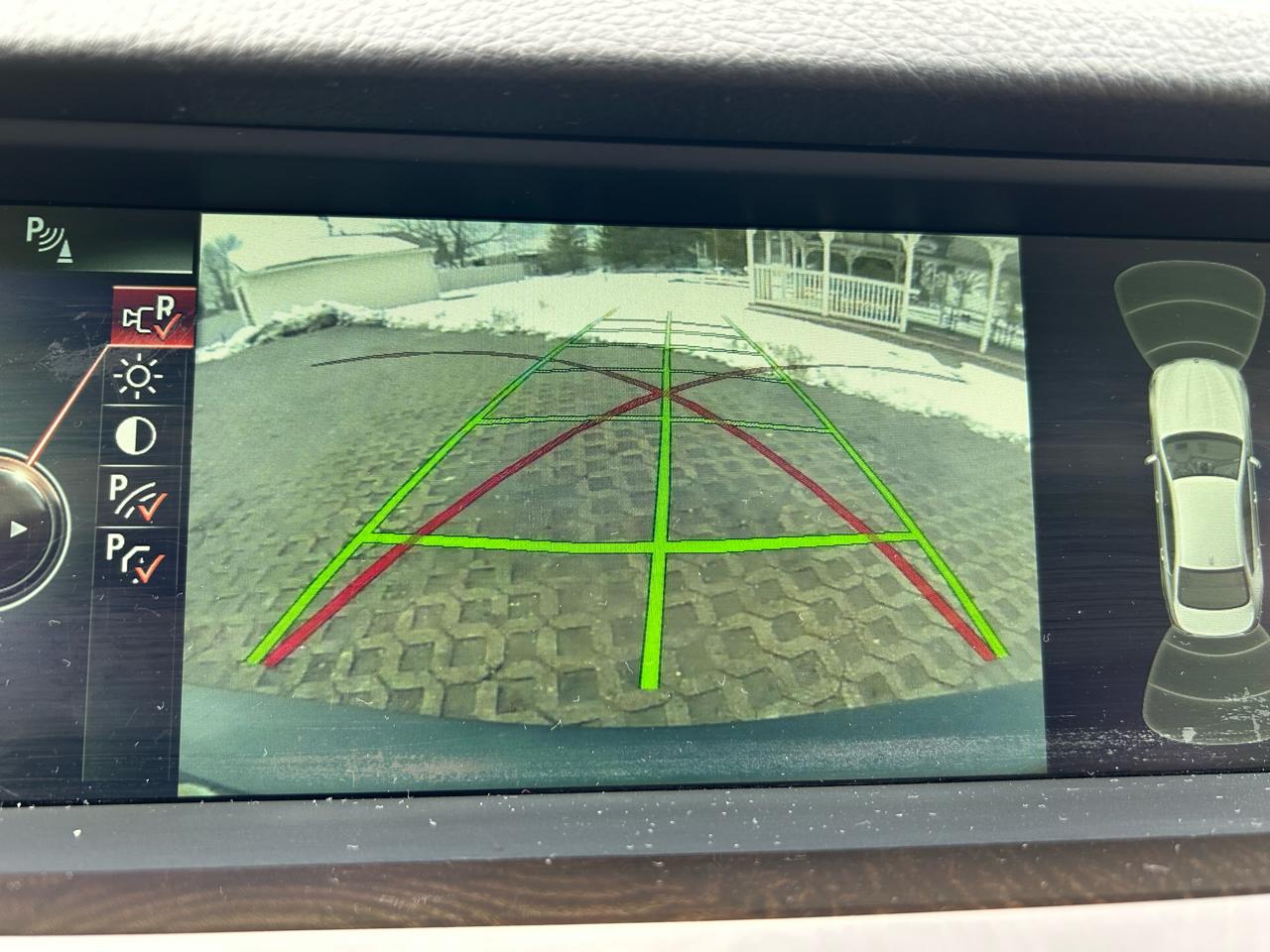 BMW 5-Series 550i xDrive 2013