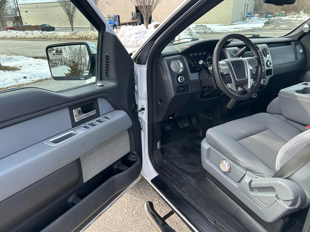 Ford F-150 XLT SuperCrew 6.5-ft. Bed 4WD 2012