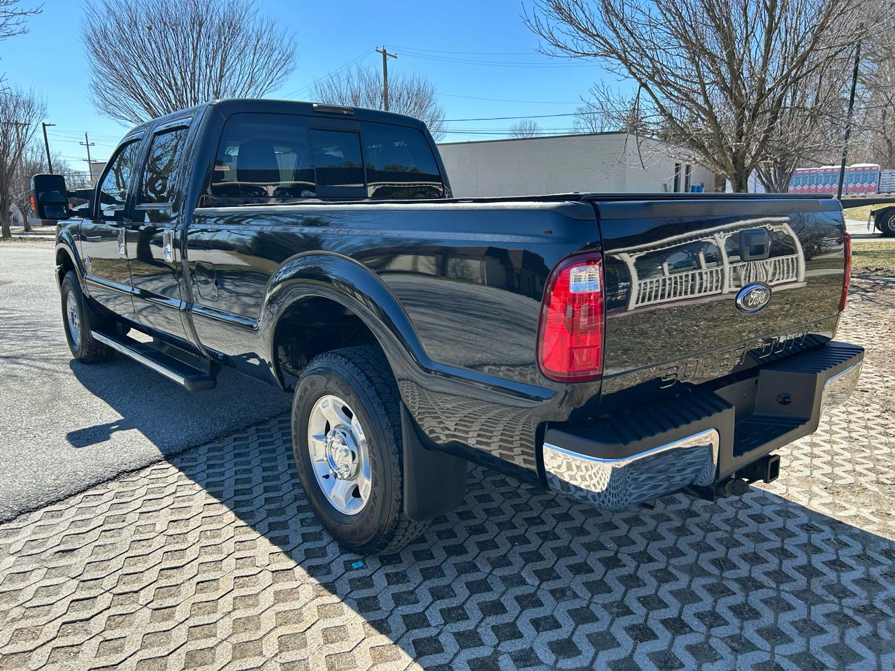Ford F-250 SD XLT Crew Cab Long Bed 4WD 2011