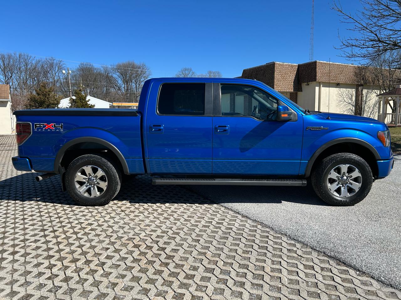 Ford F-150 FX4 SuperCrew 6.5-ft. Bed 4WD 2011