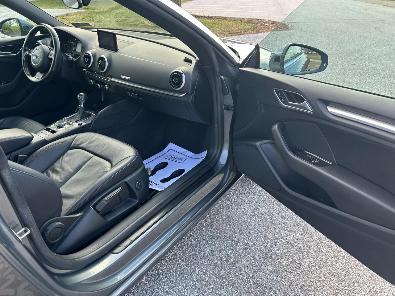 Audi A3 2.0T Premium Plus Cabriolet quattro S tronic 2015