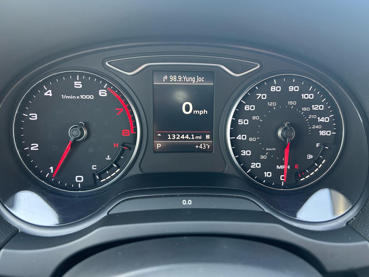 Audi A3 2.0T Premium Plus Cabriolet quattro S tronic 2015