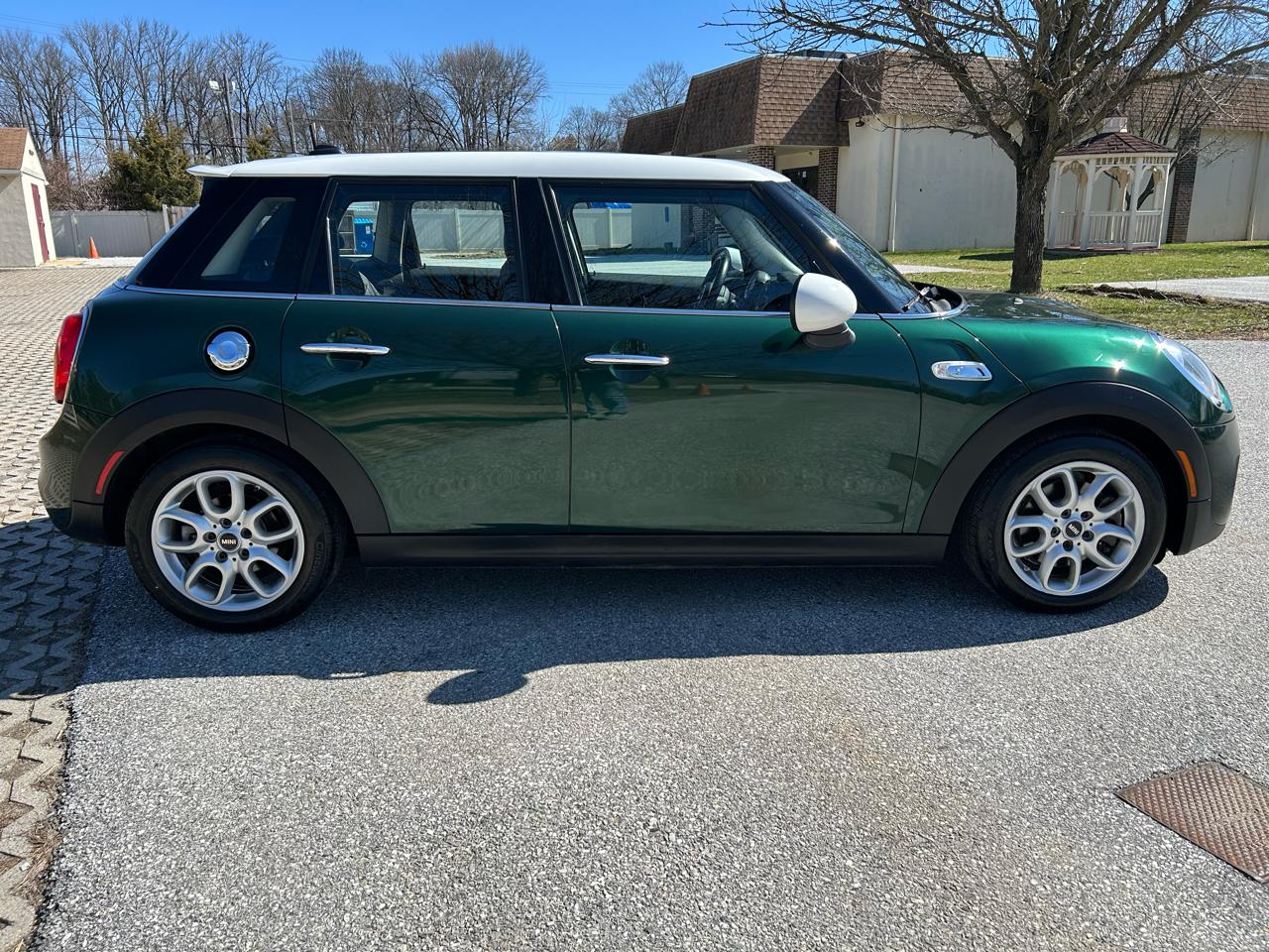 MINI Cooper S 4-Door 2017