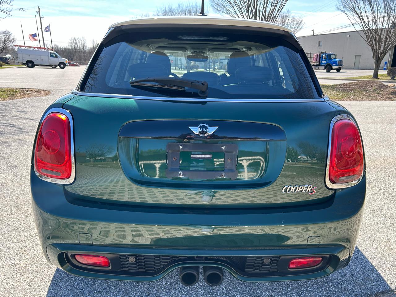 MINI Cooper S 4-Door 2017