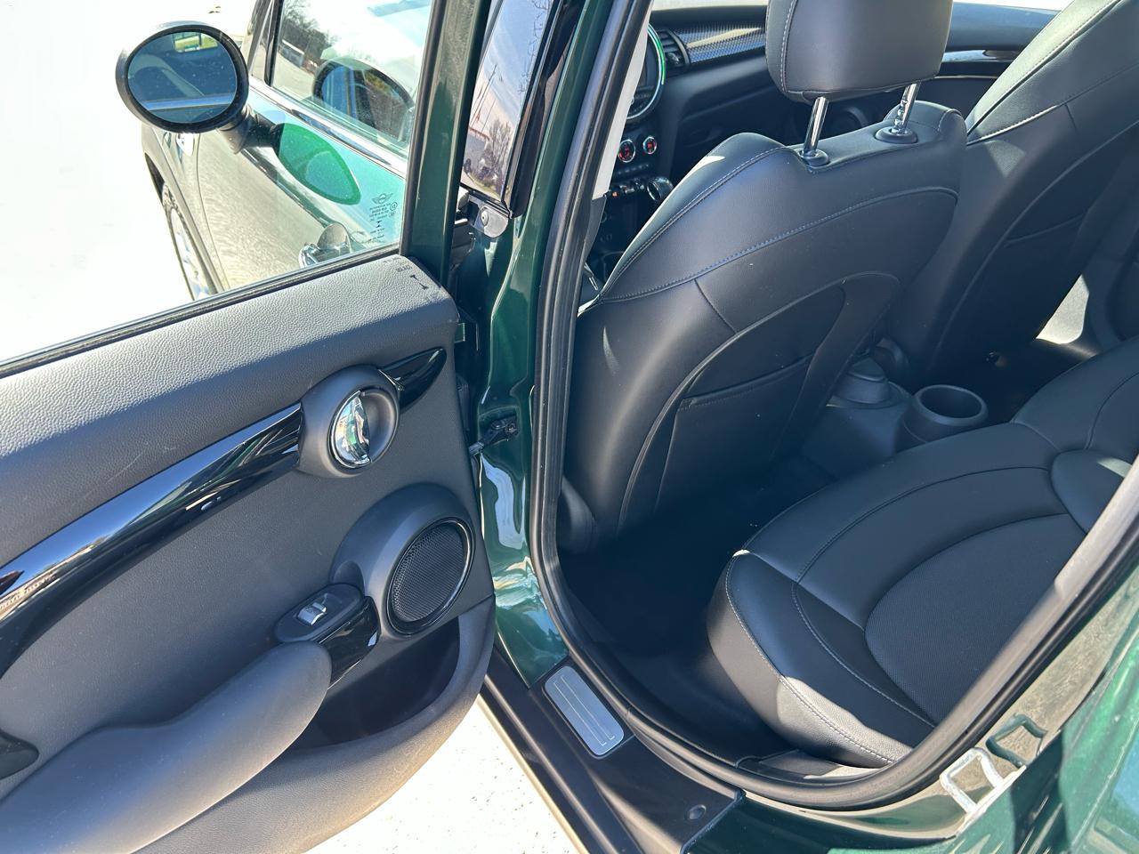 MINI Cooper S 4-Door 2017