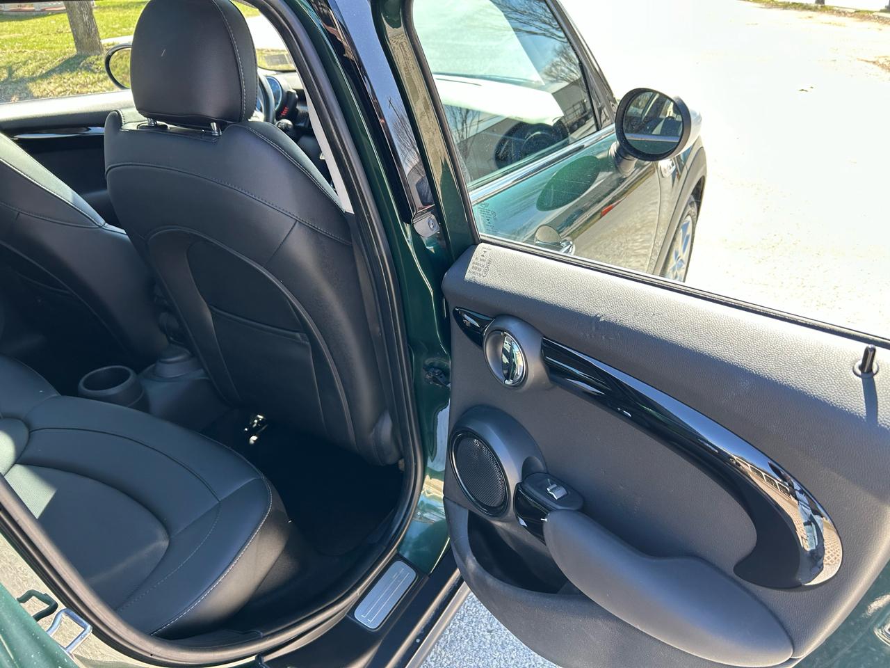 MINI Cooper S 4-Door 2017