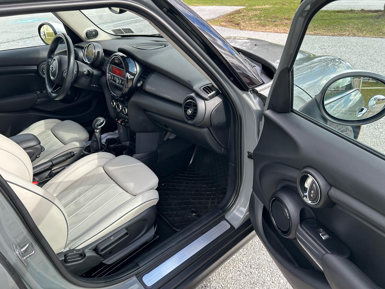 MINI Cooper 3-Door 2016