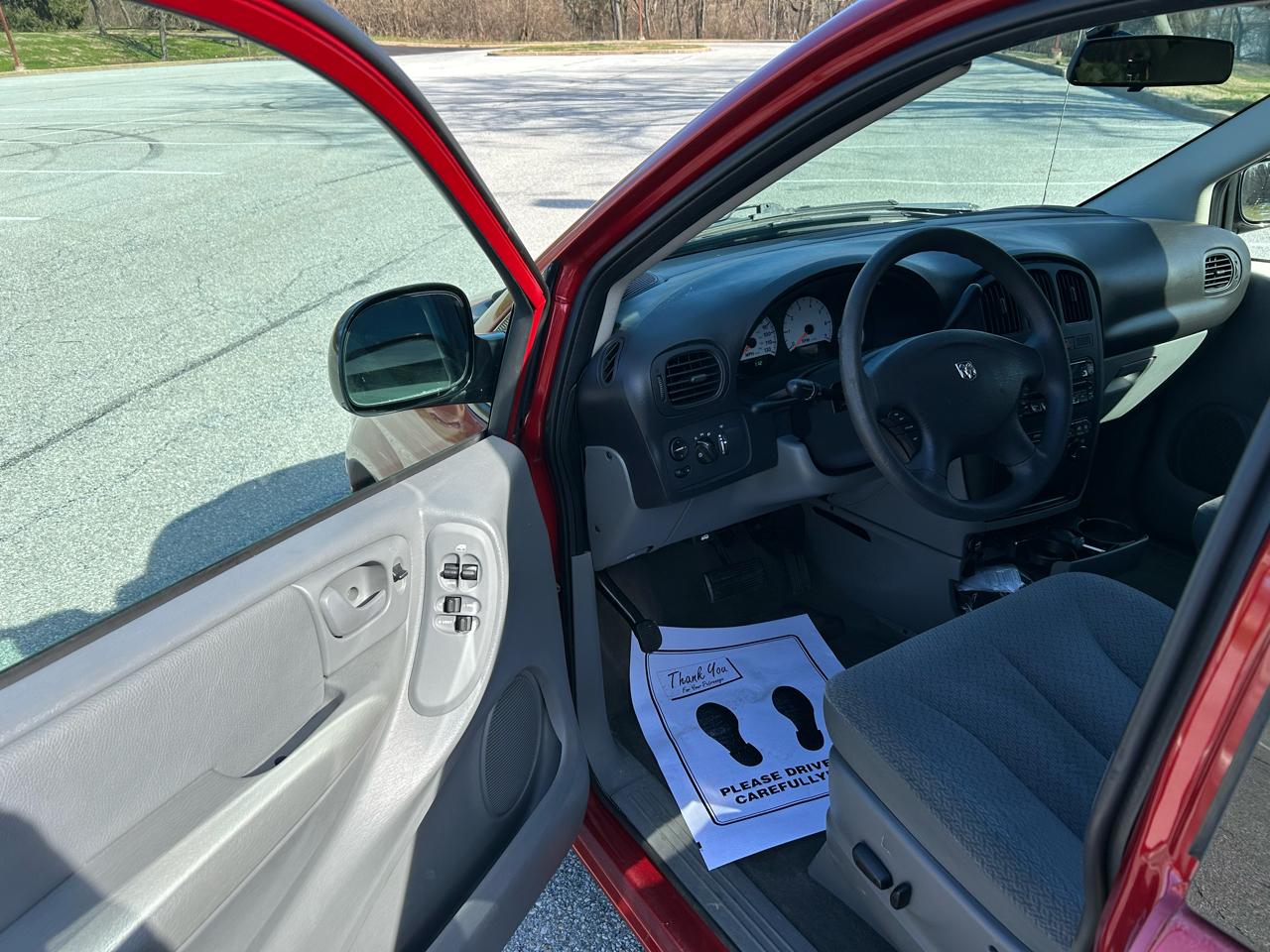 Dodge Grand Caravan SE 2006