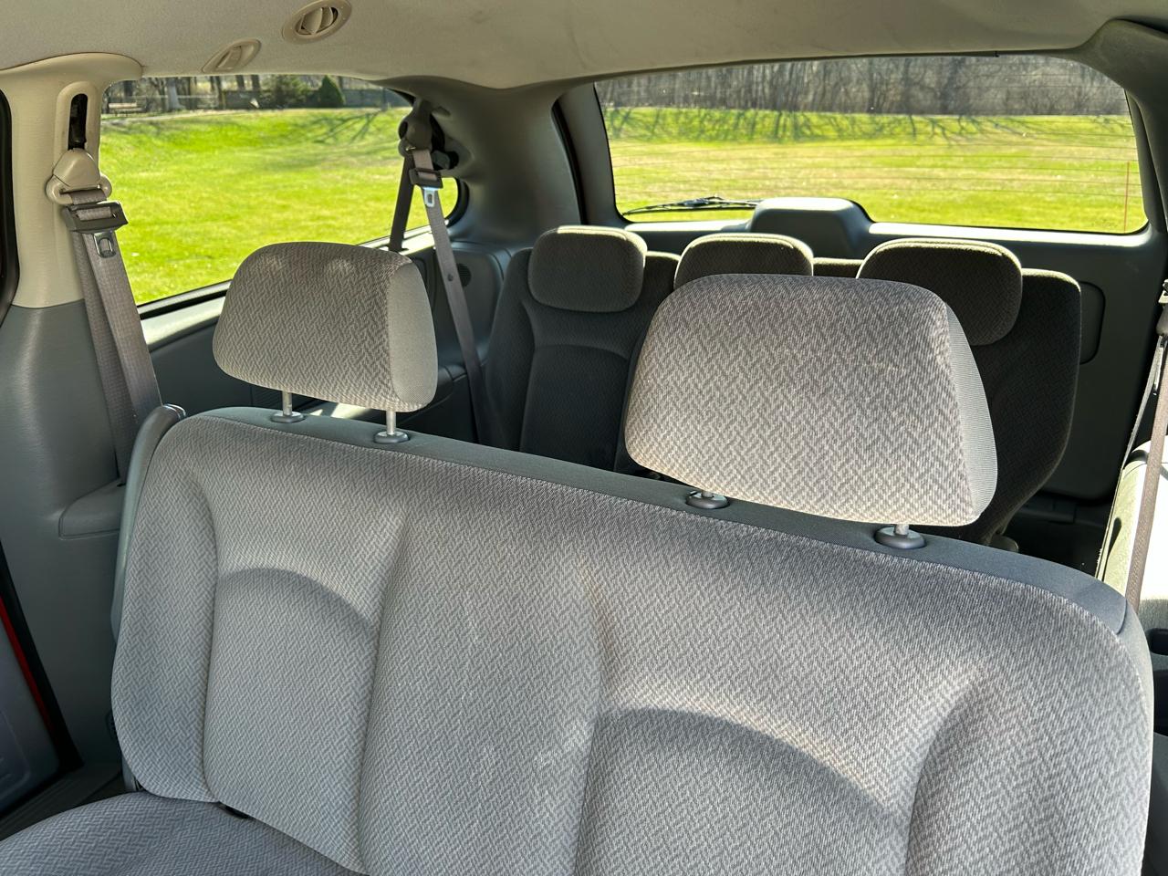 Dodge Grand Caravan SE 2006