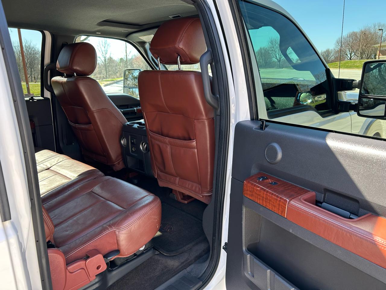 Ford F-350 SD King Ranch Crew Cab Long Bed 4WD 2014