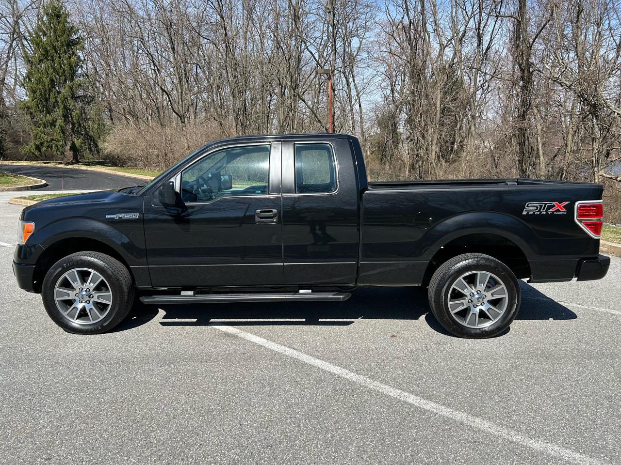 Ford F-150 STX SuperCab 6.5-ft. Bed 4WD 2014