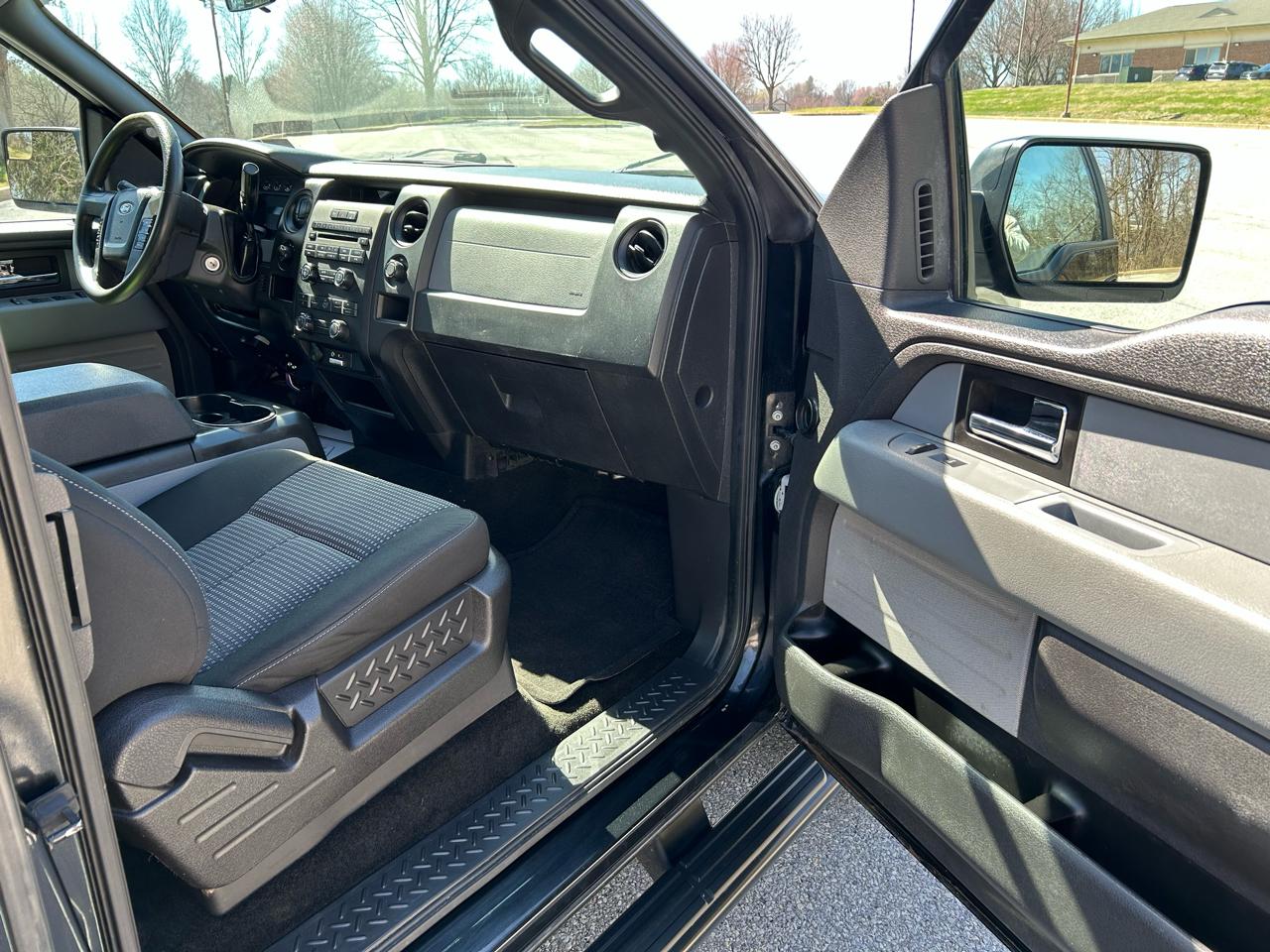 Ford F-150 STX SuperCab 6.5-ft. Bed 4WD 2014