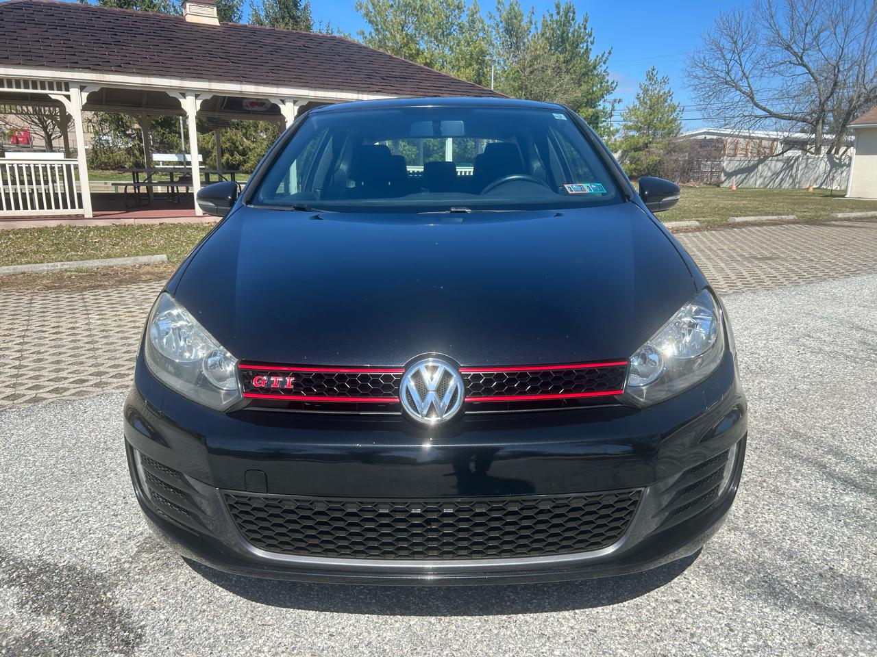 Volkswagen GTI 2-door 2013