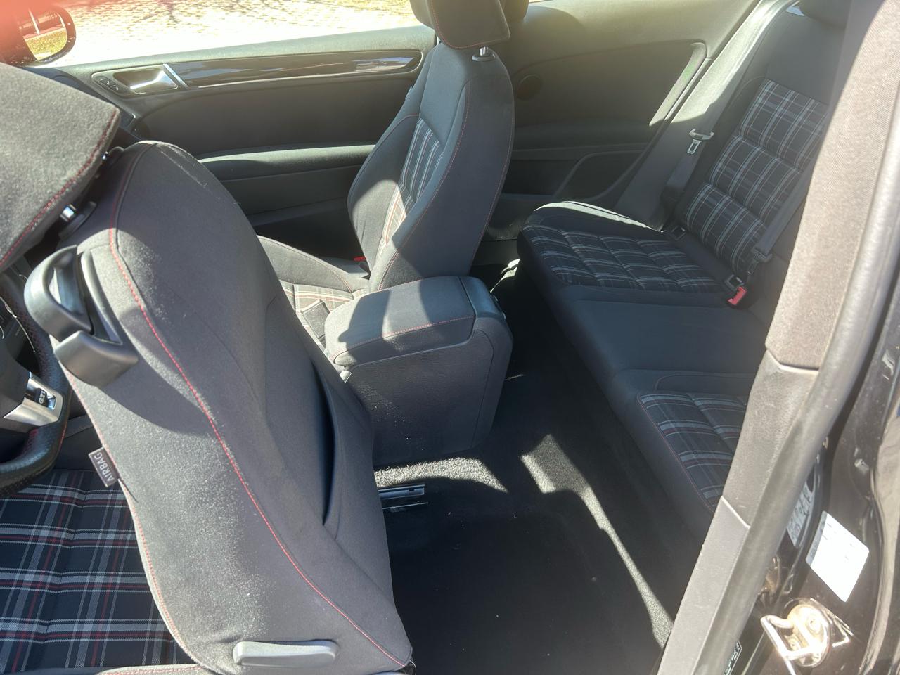 Volkswagen GTI 2-door 2013