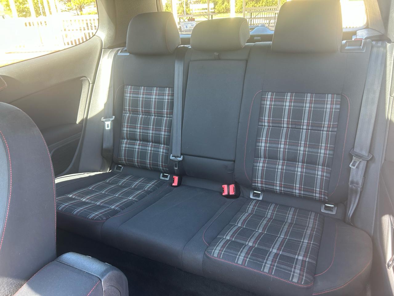 Volkswagen GTI 2-door 2013