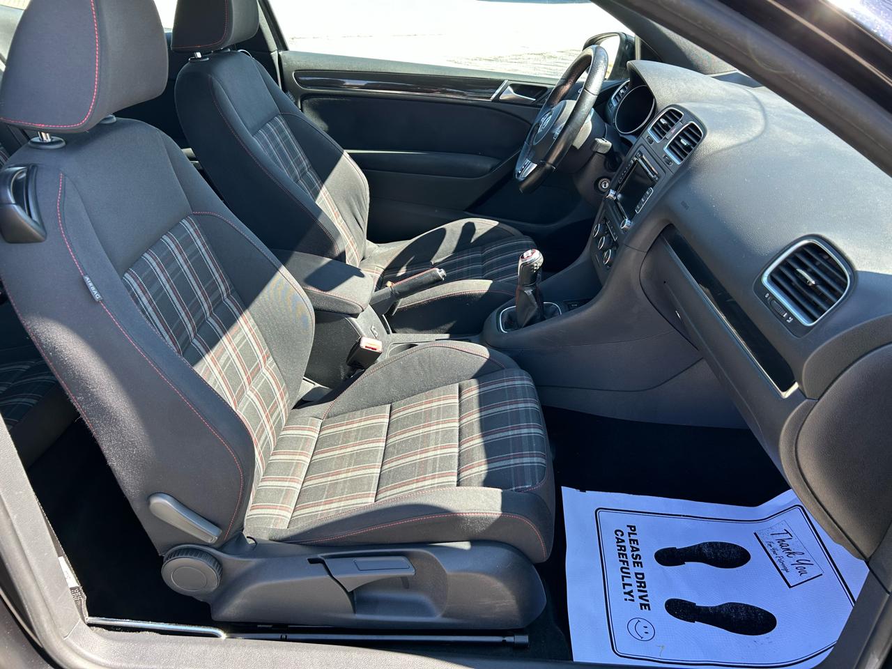 Volkswagen GTI 2-door 2013